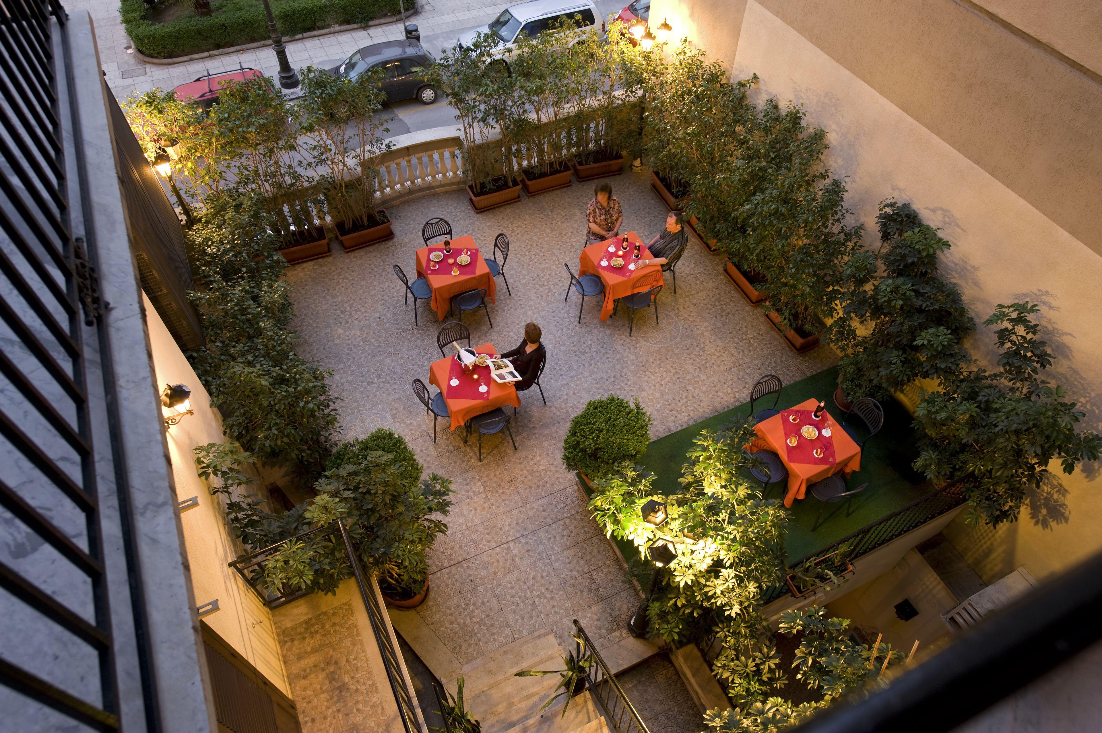 Hotel Joli — Photos 1